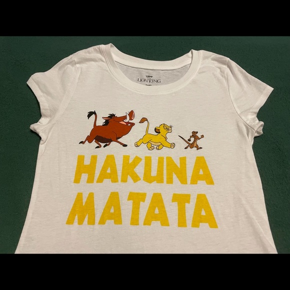 Disney’s The Lion King T-Shirt - Picture 2 of 8